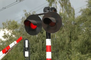 level-crossing-65779_1280