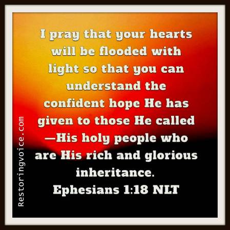 17358555_10211001885474586_1838748978331166652_o-001